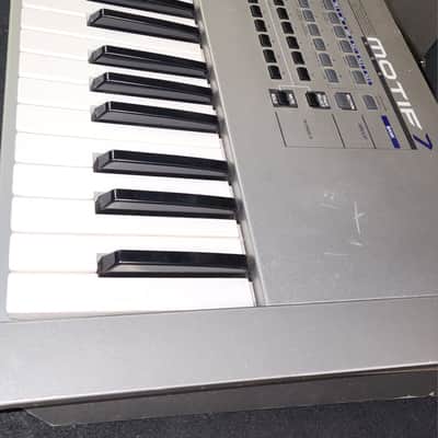 Yamaha Motif 7 Production Synthesizer 2000s - Gray image 2