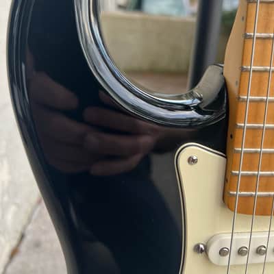 Fender Standard Stratocaster HSS Maple Neck 2010 - Black image 6