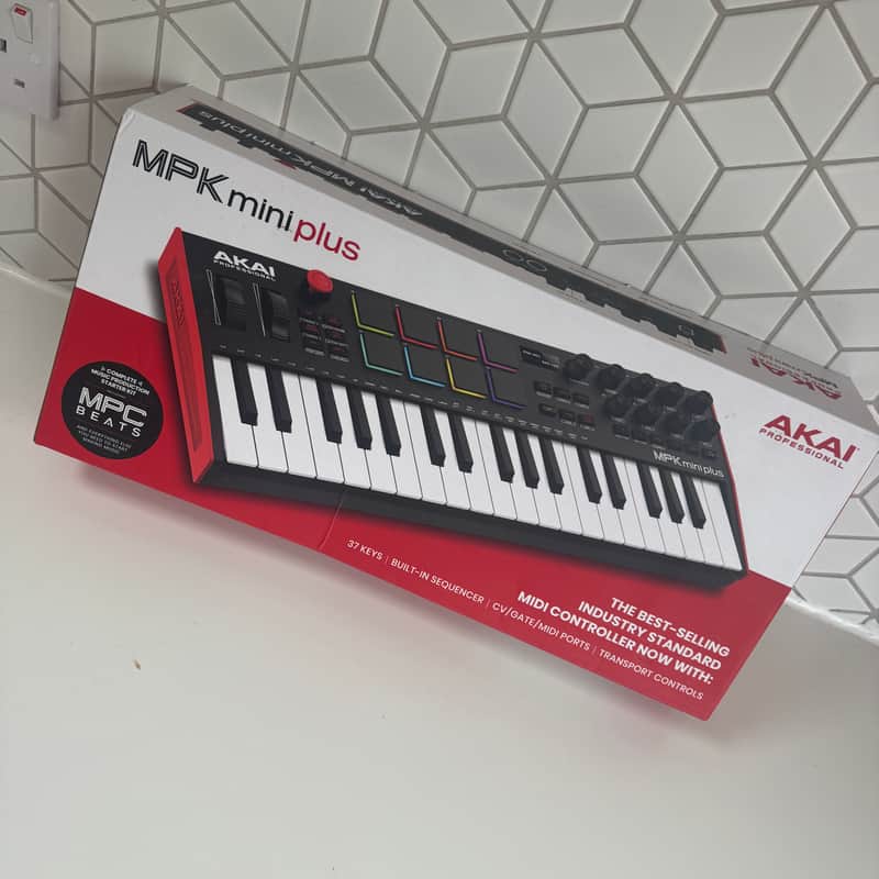 Akai MPK Mini Plus – 37-Key MIDI Keyboard Controller 2022 image 1