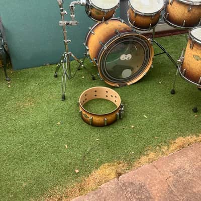 Pearl Masters MCX 2013 - No. 805 Mocha Tamo golden yellow amber with darker brown wavy grain image 2