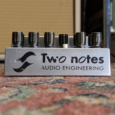 Two Notes Le Clean Dual Channel Tube Preamp 2010s - Silver image 3