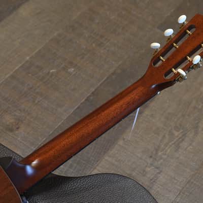Minty! 2017 Taylor 322ce 12-Fret Tasmanian Blackwood Acoustic Guitar Natural + OHSC image 17