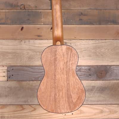 Yamaha GL1 Guitar Ukulele Tobacco Brown Sunburst w/  Gigbag image 5