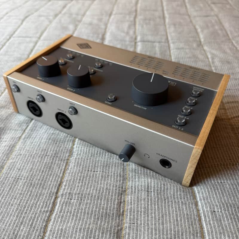 Universal Audio Volt 476 USB-C Audio Interface image 1