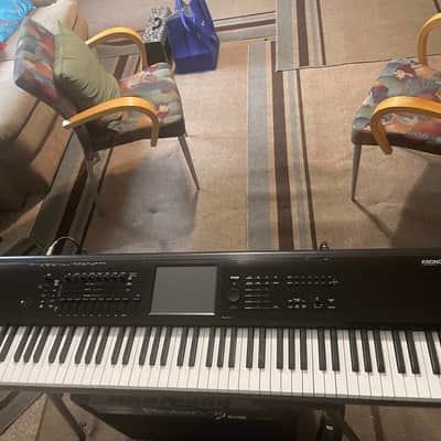 Korg KRONOS 2 88-Key Digital Synthesizer Workstation 2014 - Present - Black/Wood image 2