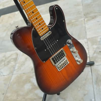 Fender Modern Player Telecaster Plus in Honey Burst (2014) image 1