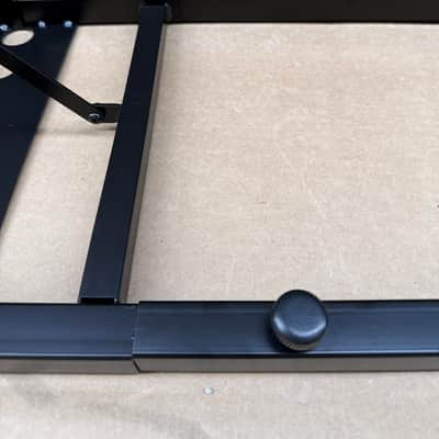 Liquid Stands Adjustable Keyboard Stand – Expandable Width – Heavy-Duty Steel – Good Condition image 8