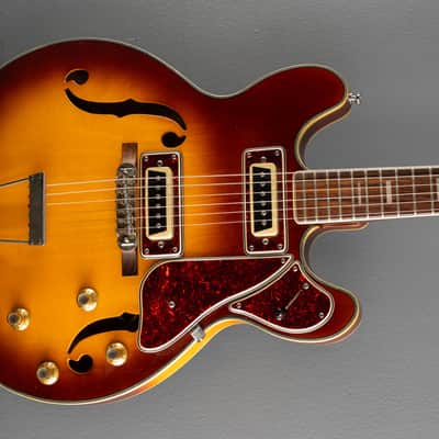 Lyle 1202T, Late '60s image 1