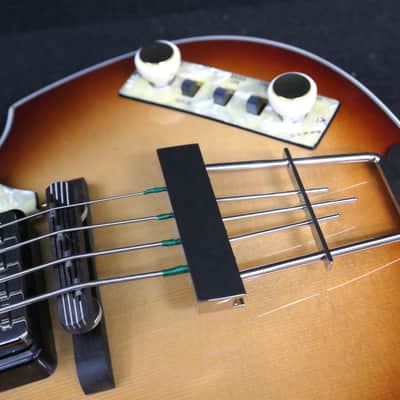 Hofner HCT-500/1-SB Contemporary Series VIOLIN Beatle Bass GREAT Brown Sunburst Vintage Look with Tea Cup Knobs image 3