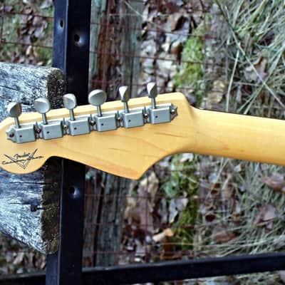 Fender Custom Shop 60's Stratocaster 2012 Shoreline Gold image 8