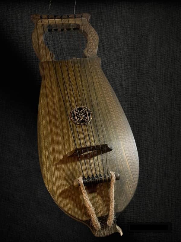 30" Kravik Lyre Viking Scandic Musical Instrument European lute Lyre harp image 1
