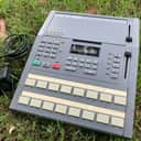 Alesis HR-16 High Sample Rate 16-Bit Drum Machine in very good condition