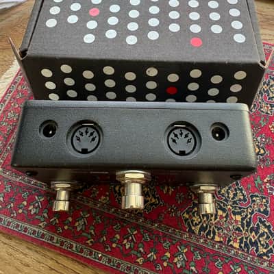 One Control Gecko MKIII MIDI Switcher - Black image 3