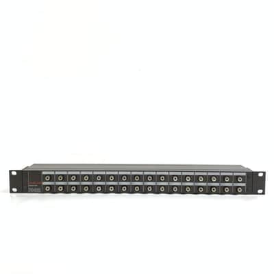 TASCAM PB-32R RCA Patchbay TGHM image 1