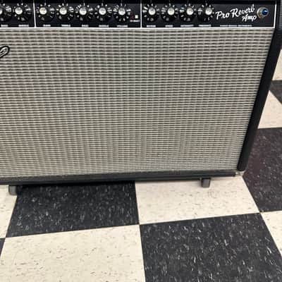 Fender Pro Reverb-Amp 2-Channel 50-Watt 1x12" Guitar Combo 2001 - 2005 - Black image 3