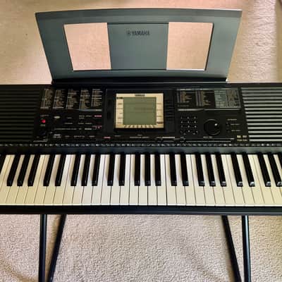 Yamaha PSR-530 Arranger Keyboard Synthesizer