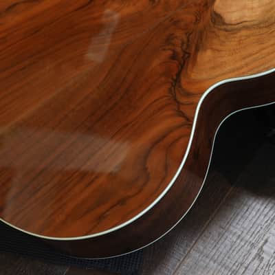 Minty! 2005 Taylor W-65-CE 12-String Walnut Cutaway Acoustic Guitar Natural + HSC image 16