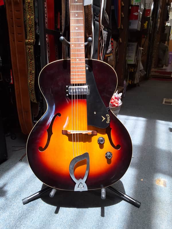 Guild X-50 1964 - Sunburst image 1