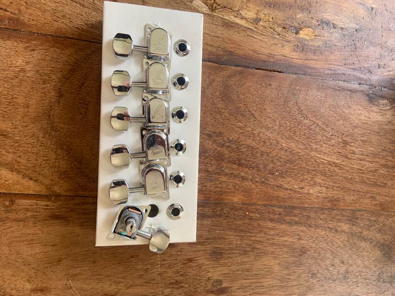 Fender f style tuning machines image 1