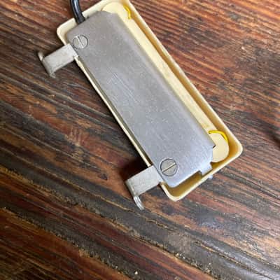 Soviet “Punch” Pocket amplifier and pickup set image 4