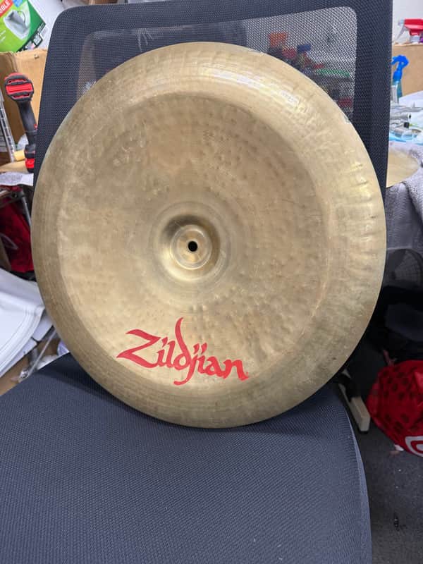 Zildjian 18" FX Oriental China Trash Cymbal 1993 - Present - Brilliant image 1