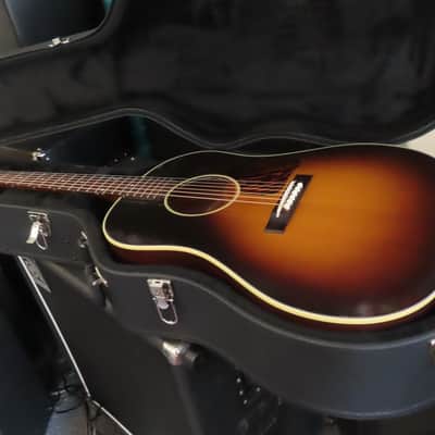 GIBSON J-35 ACOUSTIC CUSTOM SHOP 1936 REISSUE near MINT! image 19