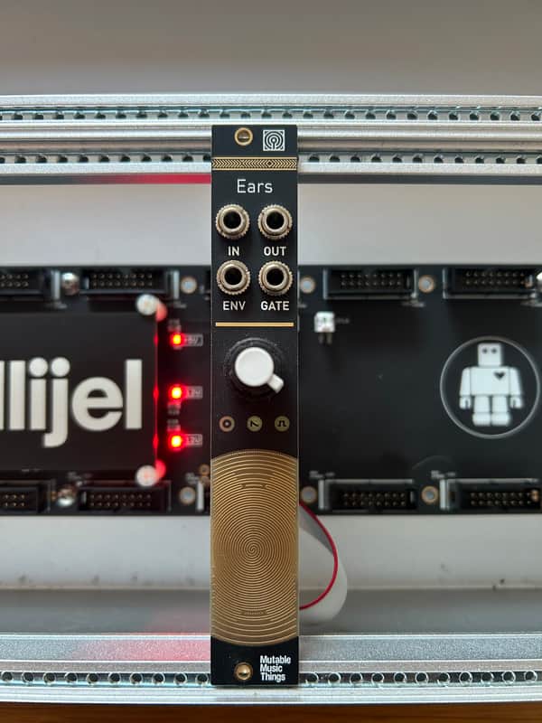 Mutable Instruments Ears