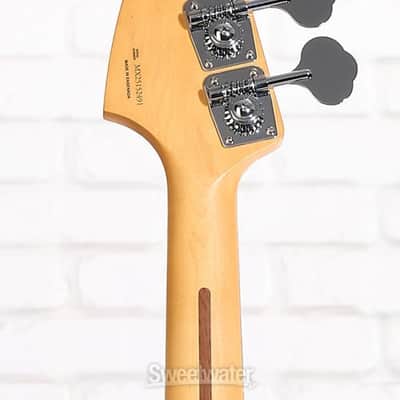 Fender Player II Mustang Bass PJ - Coral Red with Rosewood Fingerboard (MustBsP2RCRd1) image 2