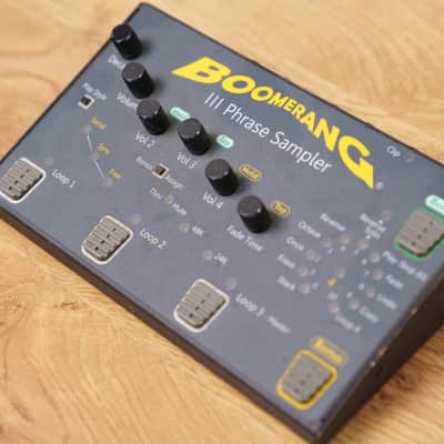 Boomerang III Phrase Sampler 2010s - Black image 2