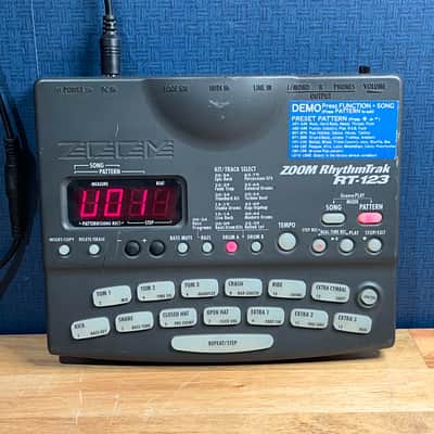 Zoom RT-123 Drum & Bass Machine - Black