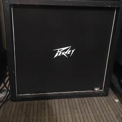 Peavey 430B 4x12 cabinet image 1