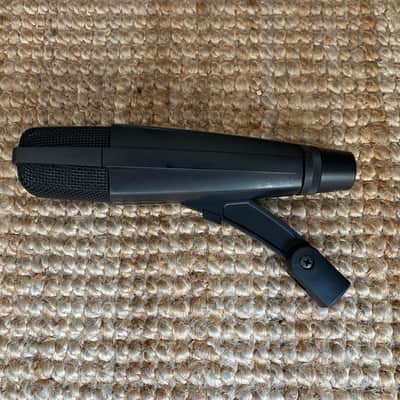 Sennheiser MD 421 II Cardioid Dynamic Microphone 2002 - Present - Black