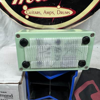 Diamond Pedals Vibrato Pedal with Box - Surf Green - Limited Edition image 7