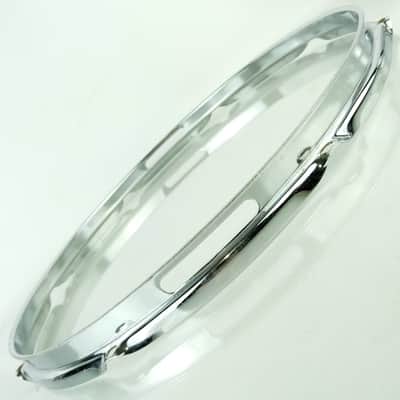 Ludwig 15"8Lug Marching Snare Drum 1.6mm Resonant Rim/Hoop Chrome US Vintage 70s image 1