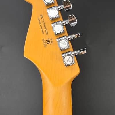 Fender American Ultra II Stratocaster®, Maple Fingerboard, Solar Flare image 6