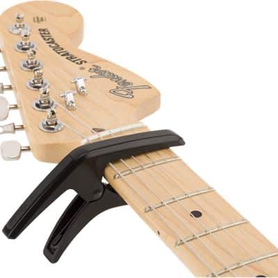 Fender Phoenix Capo Black imagen 2