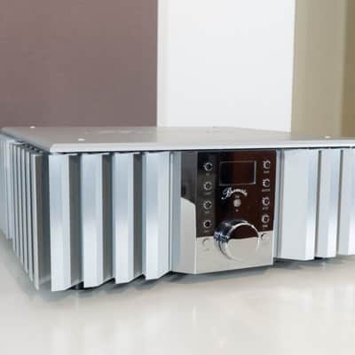 Burmester 032 Integrated Amplifier Integrated Amplifier- image 2