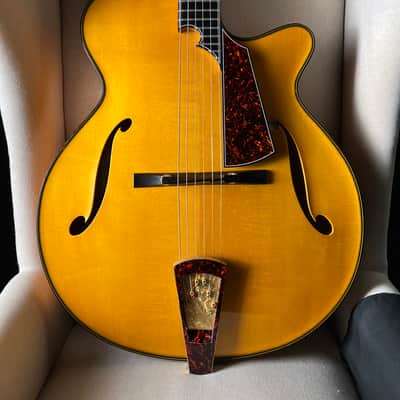 JR Zeidler Jazz Deluxe Special 18" Archtop image 3