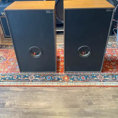Polk Audio Monitor Series 10 Speaker Pair image 13