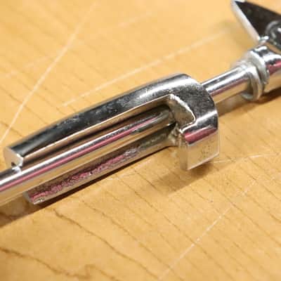 Deri Bass Drum Lug, T Rod & Claw Vintage 1960's image 3