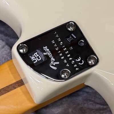 Fender American Professional II Stratocaster HSS MN 2022 Olympic White New Unplayed Auth Dealer 8lb1oz #995 image 9