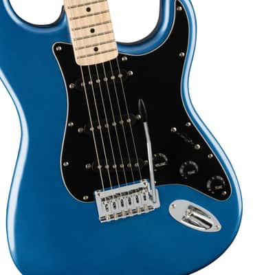 Squier Affinity Series Stratocaster - Lake Placid Blue image 4