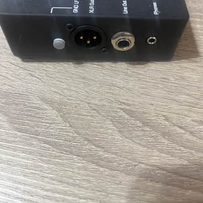 Ampeg SCR‑DI Bass DI Preamp with Scrambler Overdrive 2010s - Black image 3
