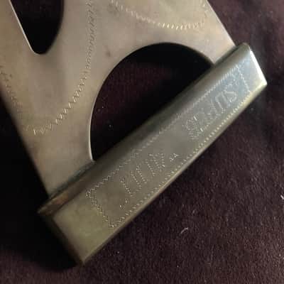 NOS-Gibson  Super 400 Exclusive Tailpiece  Late 80’s - Engraved Solid Brass Natural Aged Brass Patina. *Includes Vintage Super 400 Truss Rod cover w/screws image 7