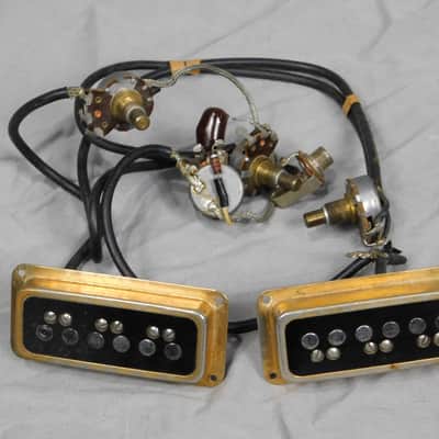 DeArmond Dynasonic Pickups 1950-60s with Harness image 1