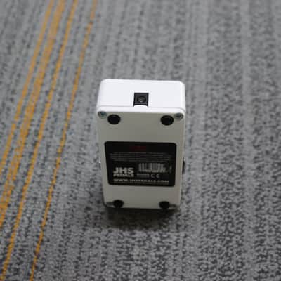 JHS 3 Series Harmonic Trem Guitar Effects Pedal image 7