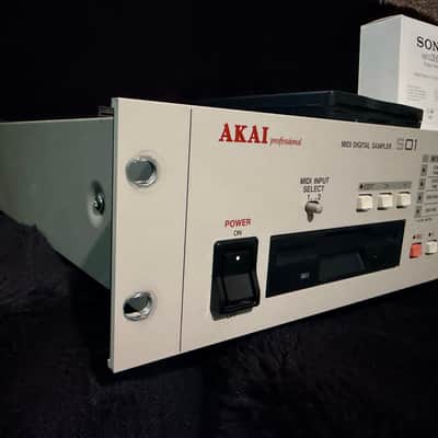 AKAI S01 Vintage Rackmount Sampler + Tendak USB Floppy Drive + New Sony 1.44MB Floppy Disks – Fully Working Classic! image 7