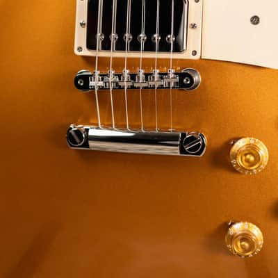 Gibson Les Paul Standard 50's Gold Top Electric Guitar - Gold with Hardshell Case image 11