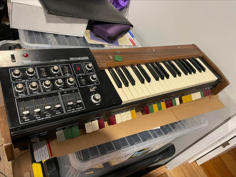 Roland SH-1000 37-Key Synthesizer