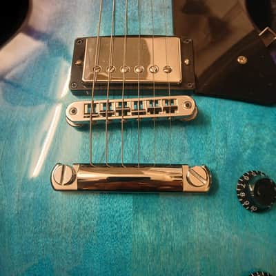 Gibson Les Paul Studio 2024 - Present - Blueberry Burst image 3